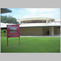 Florida Southern College, FSC Industrial Arts Building (built 1952), Lakeland, Florida, photo Ebyabe, Wikipedia.jpg